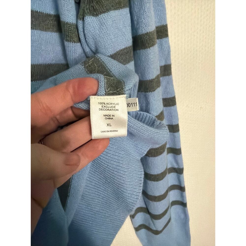 New York & Company XL Blue Gray Striped V Neck Sweater Sequin‎ Detail NWT - Picture 6 of 10